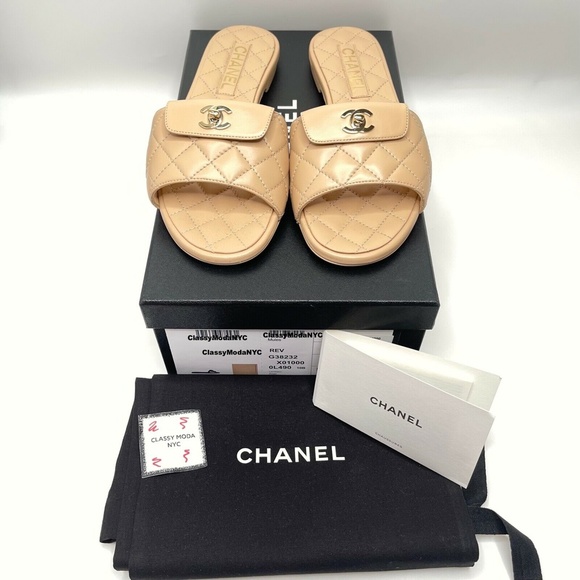 ❌❌SOLD Chanel Beige Slides Sandals Gold CC Logo Turnlock Sandal Flip Flop - Picture 13 of 13